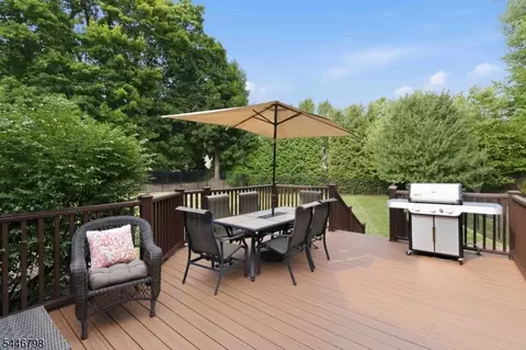 38 Woodmere Dr, Summit, NJ 07901 photo 42