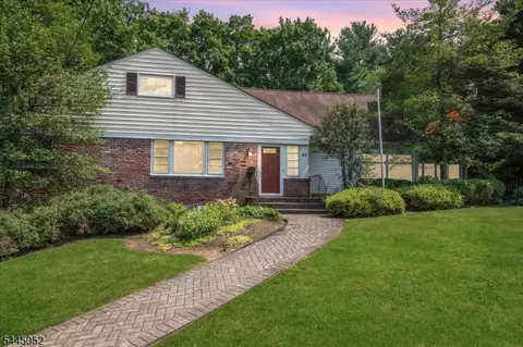 84 Green Ave, Madison, NJ 07940