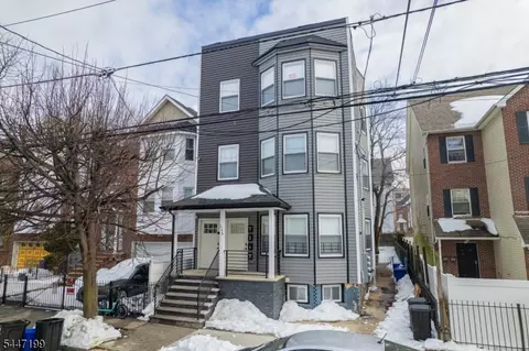 626 S 20th St, Newark, NJ 07103