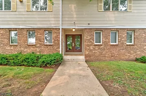 14-18 Lawrence St #3A, Bloomfield, NJ 07003