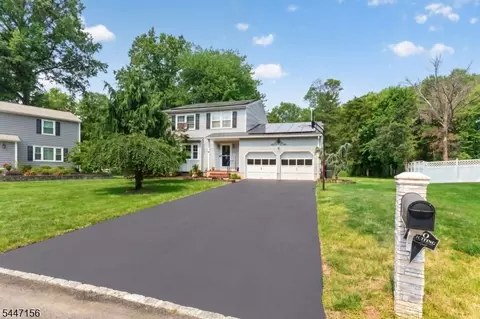 238 Sutphin Ln, Hillsborough, NJ 08844
