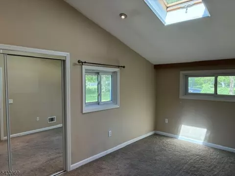 Bedroom - 19 Crescent Rd, Wayne, NJ 07470 photo 3 of 3