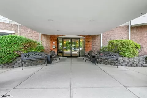 Other - 189 Forest Ave #213, Paramus, NJ 07652 photo 1 of 3