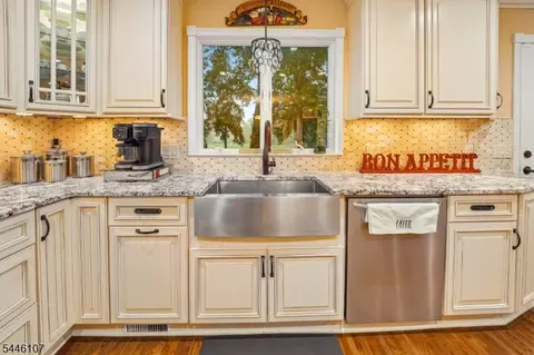 33 Edgar St, Summit, NJ 07901 photo 10