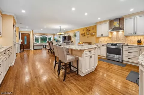 33 Edgar St, Summit, NJ 07901 photo 11