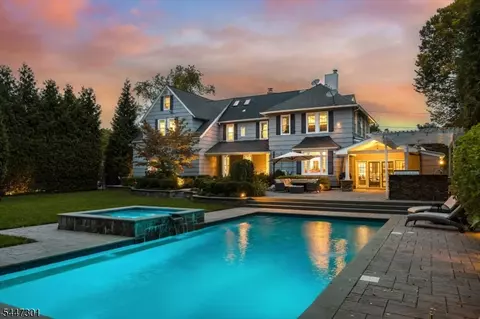 771 Valley Rd, Montclair, NJ 07043