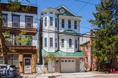 59 Sunset Ave, Newark, NJ 07106