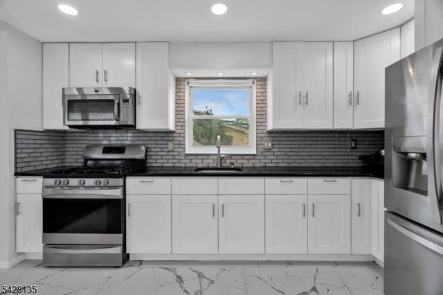 347 Livingston Rd, Linden, NJ 07036