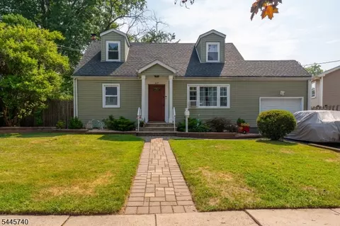 419 Edgewood Rd #1, Linden, NJ 07036