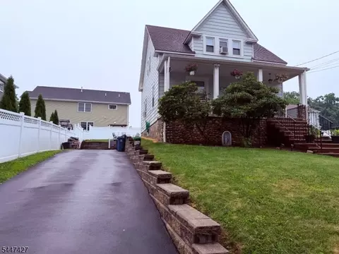 41 Hillside Ave, Dover, NJ 07801 photo 1