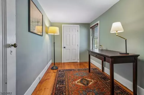 Entry Way - 169 Stanton Rd, Flemington, NJ 08822 photo 4 of 4