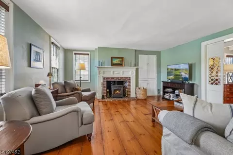 Living - 169 Stanton Rd, Flemington, NJ 08822 photo 1 of 3