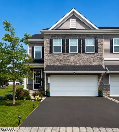 1106 Navigator Ave, Marlboro, NJ 07746