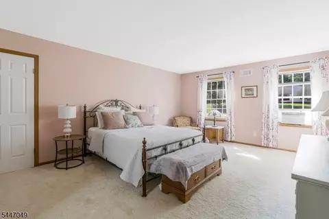 Bedroom - 4 Peter Dr, Hackettstown, NJ 07840 photo 5 of 7