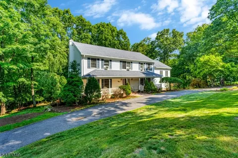 Exterior - 4 Peter Dr, Hackettstown, NJ 07840 photo 5 of 10