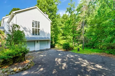 4 Peter Dr, Hackettstown, NJ 07840 photo 41