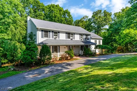 Exterior - 4 Peter Dr, Hackettstown, NJ 07840 photo 4 of 10