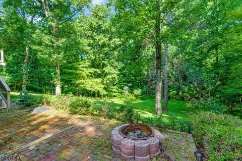 Exterior - 4 Peter Dr, Hackettstown, NJ 07840 photo 8 of 10