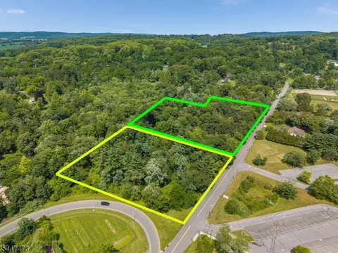 58 Allerton Rd, Clinton Twp, NJ 08833