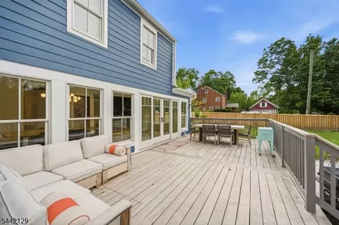 Exterior - 54 E Main St, Mendham, NJ 07945 photo 3 of 9