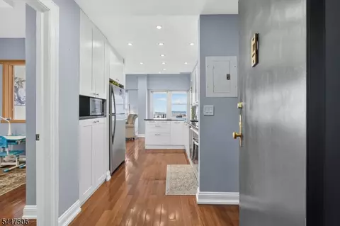 6600 Kennedy Blvd E #23J, West New York, NJ 07093