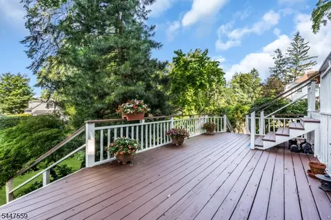 Exterior - 932 Cedar Brook Rd, Plainfield, NJ 07060 photo 5 of 9