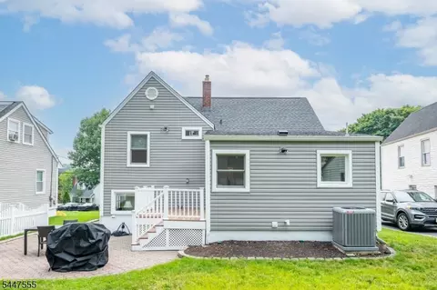 34 Devonshire Rd, Cedar Grove, NJ 07009 photo 2