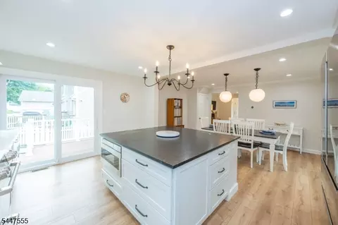 34 Devonshire Rd, Cedar Grove, NJ 07009 photo 8