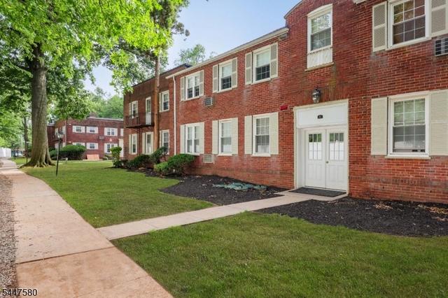 46 F Parkway Vlg, Cranford, NJ 07016