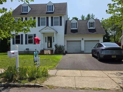12 Pitcher Way, Hillsborough, NJ 08844