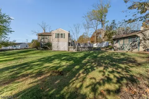 Exterior - 36 Mackenzie Rd, Hampton, NJ 08827 photo 6 of 10