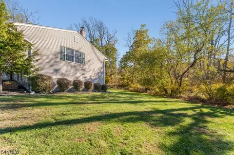 36 Mackenzie Rd, Hampton, NJ 08827 photo 5