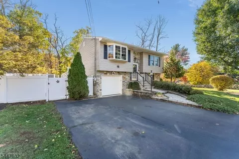 36 Mackenzie Rd, Hampton, NJ 08827 photo 4