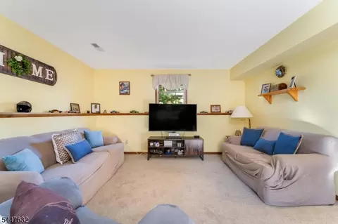 36 Mackenzie Rd, Hampton, NJ 08827 photo 24
