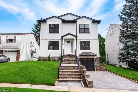 38 Lehigh Ave, Clifton, NJ 07012