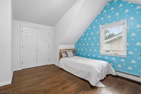 Bedroom - 74 Meisel Ave, Springfield, NJ 07081 photo 3 of 7