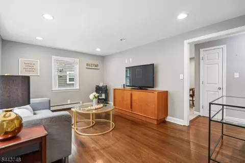 Entry Way - 74 Meisel Ave, Springfield, NJ 07081 photo 1 of 1