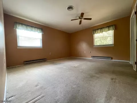 Bedroom - 38 Constitution Blvd, Manchester Township, NJ 08759 photo 3 of 4