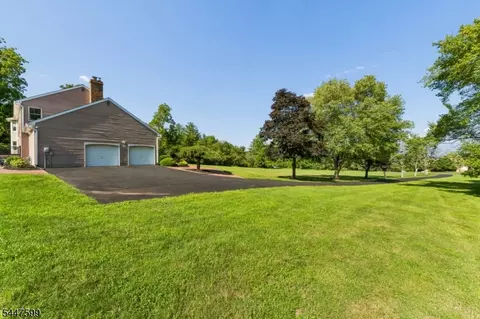 Exterior - 20 E Ridge Rd, Skillman, NJ 08558 photo 8 of 8