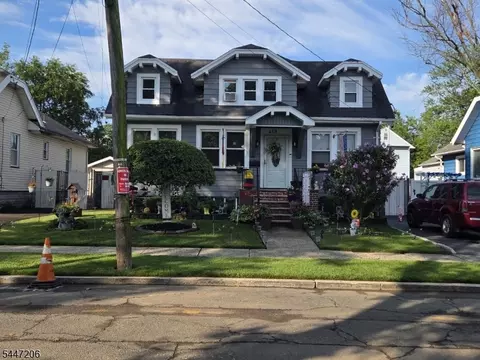 418 Martin St, Roselle, NJ 07203