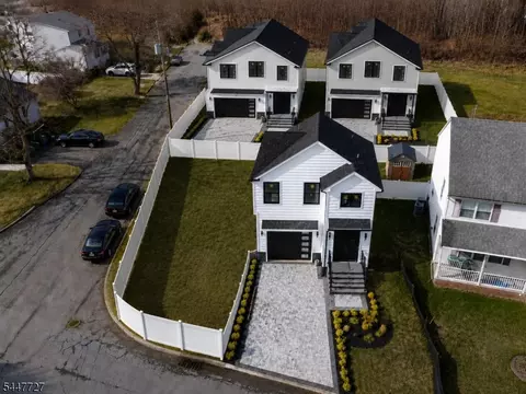 95 Kennedy Ave, Cliffwood, NJ 07721