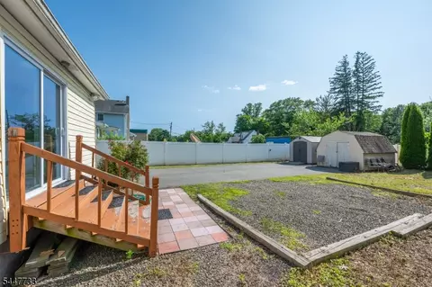Exterior - 1165 Ringwood Ave, Haskell, NJ 07420 photo 1 of 3