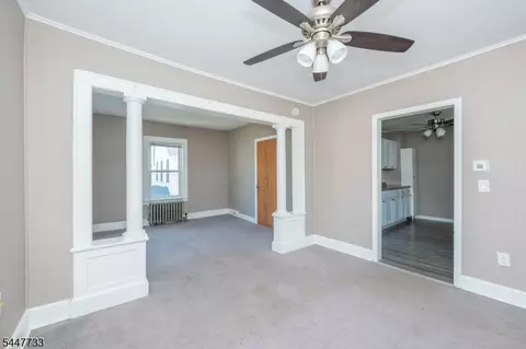 Living - 1165 Ringwood Ave, Haskell, NJ 07420 photo 3 of 7