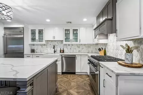 Kitchen - 26 Mohawk Dr, Springfield, NJ 07081 photo 5 of 5