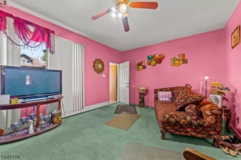 42 Scheerer Ave, Newark, NJ 07112 photo 4