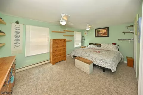 Bedroom - 58 Grove St, Wanaque, NJ 07465 photo 3 of 4
