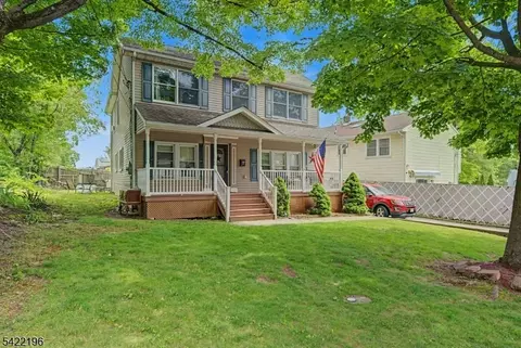 10 Reaville Ct, Parsippany, NJ 07054