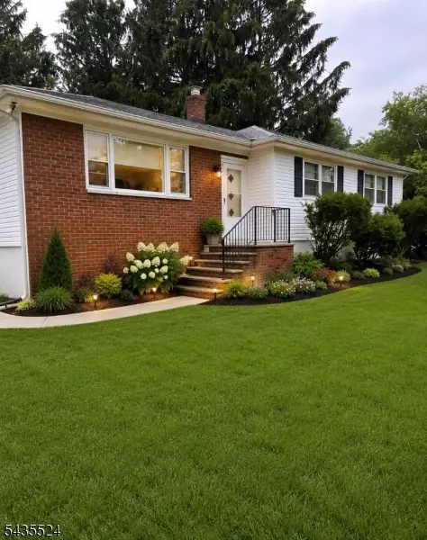 7 Mary Ave, Pine Brook, NJ 07058