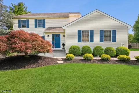 1 Witzling Ct, Flemington, NJ 08822
