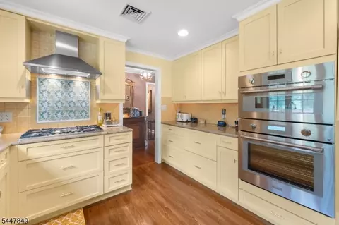 950 Belvidere, Plainfield, NJ 07060 photo 7